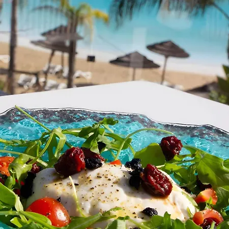 Lujo Y Playa Caribena En *