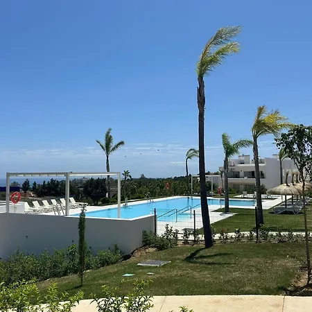 Apartment Lujo Y Playa Caribena En Estepona