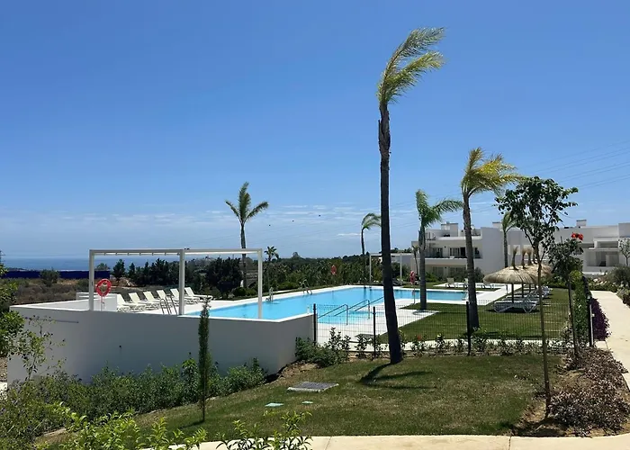 Apartment Lujo Y Playa Caribena En Estepona