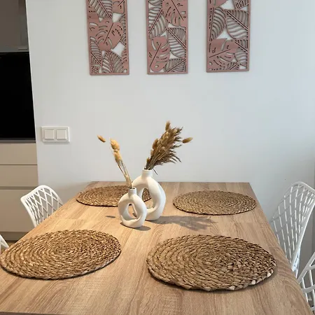 Lujo Y Playa Caribeña En Apartamento Estepona