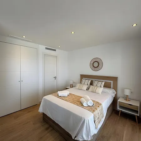 Lujo Y Playa Caribeña En Apartamento Estepona