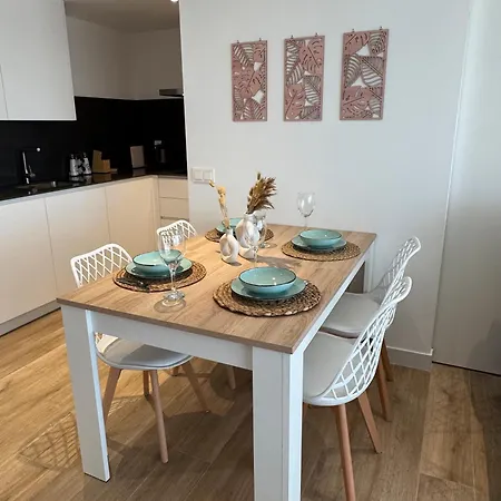 Lujo Y Playa Caribeña En Estepona